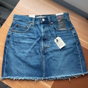 Levi’s Ribcage Skirt NWT